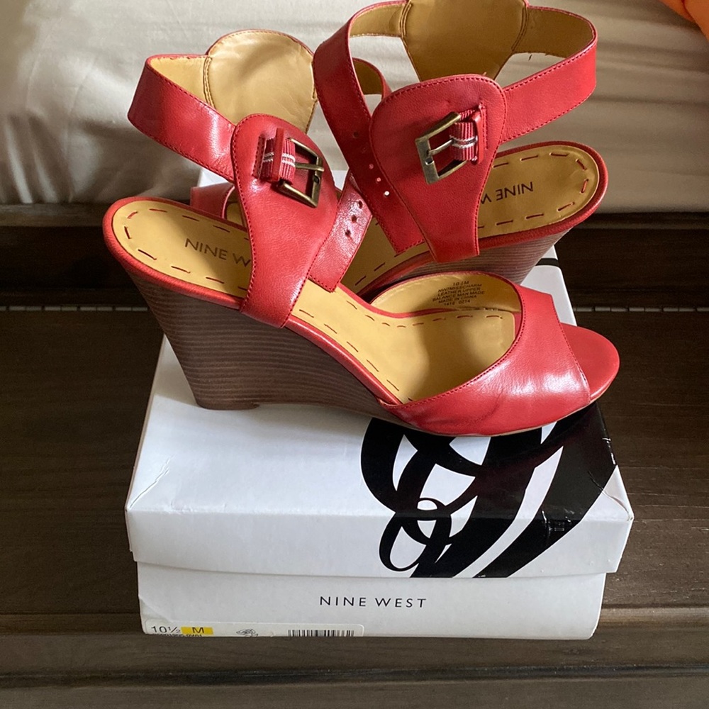 Nine West leather peep toe wedge sandals
